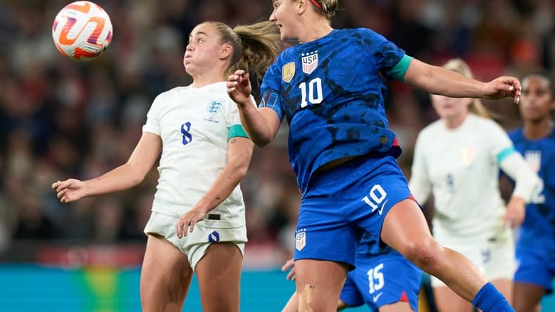 Oct 7, 2022; London, ENG; England midfielder Georgia Stanway (8) under pressure from United states midfielder Lindsey Horan (10) in the match between United States and England at Wembley Stadium. Mandatory Credit: Peter van den Berg-USA TODAY Sports