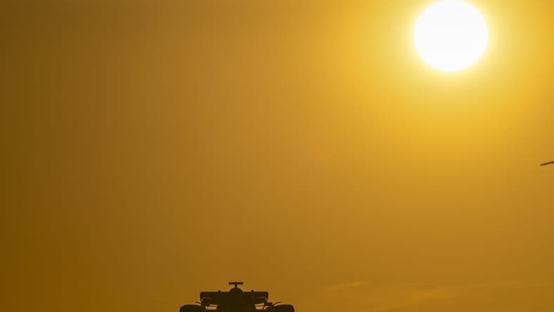 Oct 21, 2022; Austin, Texas, USA; A general view of an F1 driver during sunset in practice for the U.S. Grand Prix at the Circuit of the Americas. Mandatory Credit: Jerome Miron-USA TODAY Sports