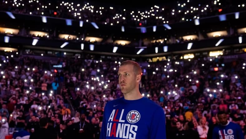 Apr 18, 2023; Phoenix, Arizona, USA; Los Angeles Clippers center Mason Plumlee (44) against the Phoenix Suns during game two of the 2023 NBA playoffs at Footprint Center. Mandatory Credit: Mark J. Rebilas-USA TODAY Sports