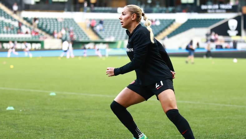 May 31, 2023; Portland, OR, USA; Portland Thorns FC forward Adriana Leon (21) warms up before the match against Angel City FC at Providence Park. Mandatory Credit: Craig Mitchelldyer-USA TODAY Sports