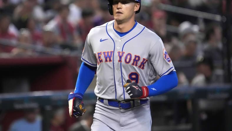 Jul 4, 2023; Phoenix, Arizona, USA; New York Mets center fielder Brandon Nimmo (9) runs the bases after hitting a solo home run against the Arizona Diamondbacks during the fifth inning at Chase Field. Mandatory Credit: Joe Camporeale-USA TODAY Sports