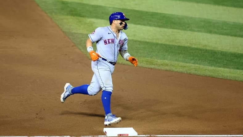 Jul 5, 2023; Phoenix, Arizona, USA; New York Mets catcher Francisco Alvarez rounds the bases after hitting a solo home run in the ninth inning against the Arizona Diamondbacks at Chase Field. Mandatory Credit: Mark J. Rebilas-USA TODAY Sports