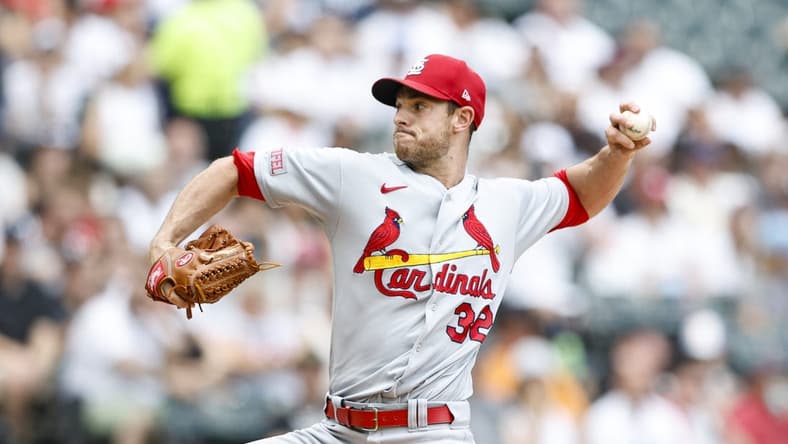 Jul 9, 2023; Chicago, Illinois, USA; St. Louis Cardinals starting pitcher Steven Matz (32) delivers a pitch against the Chicago White Sox during the first inning at Guaranteed Rate Field. Mandatory Credit: Kamil Krzaczynski-USA TODAY Sports