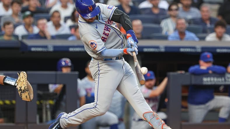 Jul 25, 2023; Bronx, New York, USA; New York Mets first baseman Pete Alonso (20) hits a three run home run during the third inning against the New York Yankees at Yankee Stadium. Mandatory Credit: Vincent Carchietta-USA TODAY Sports