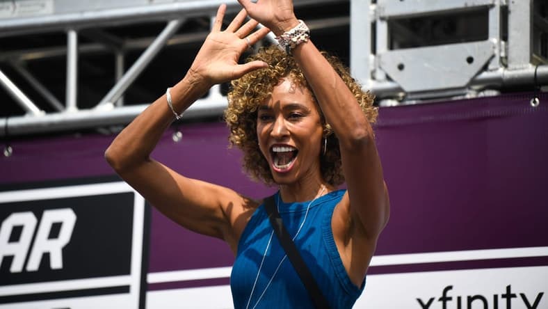 Sage Steele waves to fans during the Ally 400 at the Nashville Superspeedway in Lebanon, Tenn., Sunday, June 26, 2022.
Ally400 02ac