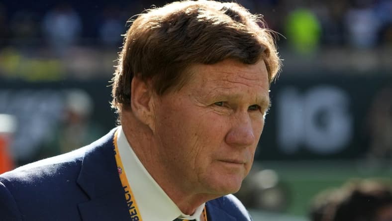 Oct 9, 2022; London, United Kingdom; Green Bay Packers president Mark Murphy watches from the sidelines during an NFL International Series game against the New York Giants at Tottenham Hotspur Stadium. Mandatory Credit: Kirby Lee-USA TODAY Sports