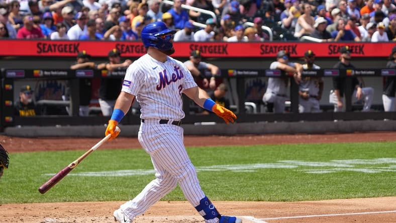 Aug 16, 2023; New York City, New York, USA; New York Mets right fielder DJ Steward (29) hits a home run against the Pittsburgh Pirates during the second inning at Citi Field. Mandatory Credit: Gregory Fisher-USA TODAY Sports
