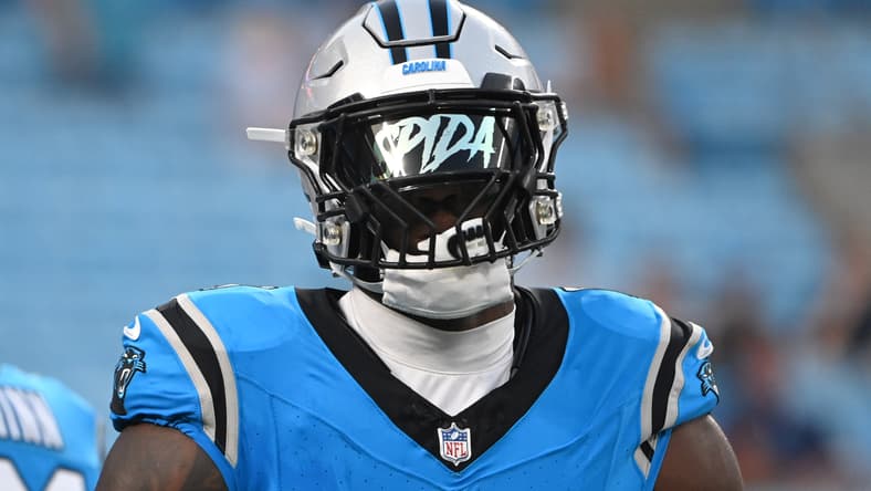 Brian Burns contract Carolina Panthers
