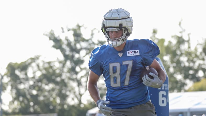 bold fantasy football prediction: sam laporta