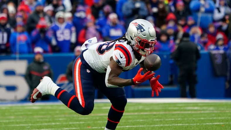 fantasy football mock draft: rhamondre stevenson