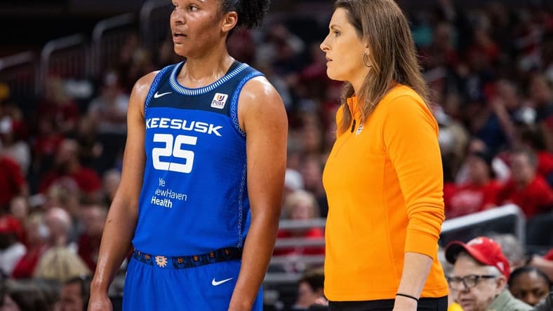 May 19, 2023; Indianapolis, Indiana, USA; Connecticut Sun head coach Stephanie White talks to Connecticut Sun forward Alyssa Thomas (25) in the first half against the Indiana Fever at Gainbridge Fieldhouse. Mandatory Credit: Trevor Ruszkowski-USA TODAY Sports