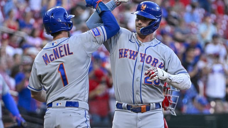 Aug 17, 2023; St. Louis, Missouri, USA;  New York Mets first baseman Pete Alonso (20) celebrates with second baseman Jeff McNeil (1) after hitting a two run home run against the St. Louis Cardinals during the fourth inning at Busch Stadium. Mandatory Credit: Jeff Curry-USA TODAY Sports