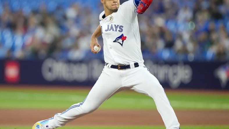 Sep 15, 2023; Toronto, Ontario, CAN; Toronto Blue Jays starting pitcher Jose Berrios (17) pitches to the Boston Red Sox during the first inning at Rogers Centre. Mandatory Credit: Kevin Sousa-USA TODAY Sports