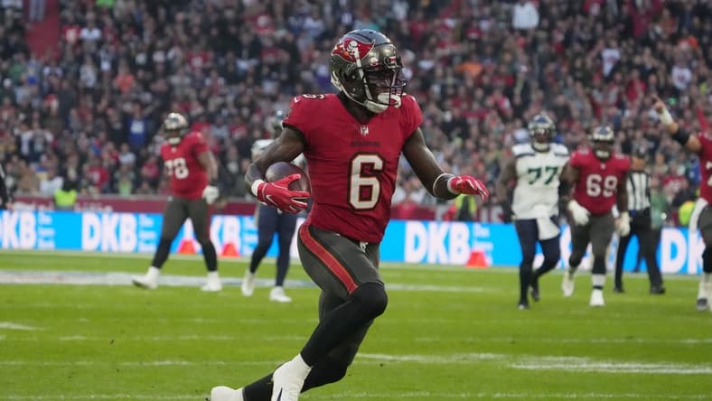 (File Photo) Tampa Bay Buccaneers wide receiver Julio Jones (6) scores a touchdown in the second quarter against the Seattle Seahawks during an NFL International Series game at Allianz Arena. Mandatory Credit: Kirby Lee-USA TODAY Sports