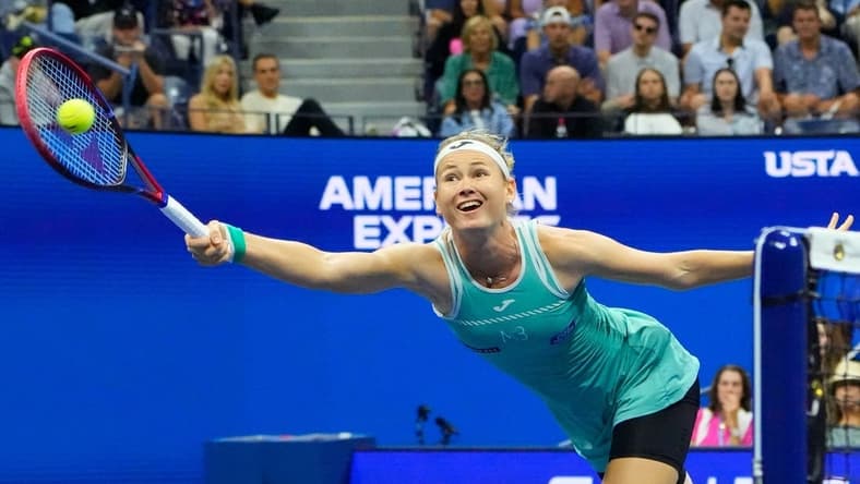 Sept 2, 2023; Flushing, NY, USA; Marie Bouzkova of Czech Republic hits to Ons Jabur of Tunisia on day six of the 2023 U.S. Open tennis tournament at USTA Billie Jean King National Tennis Center. Mandatory Credit: Robert Deutsch-USA TODAY Sports