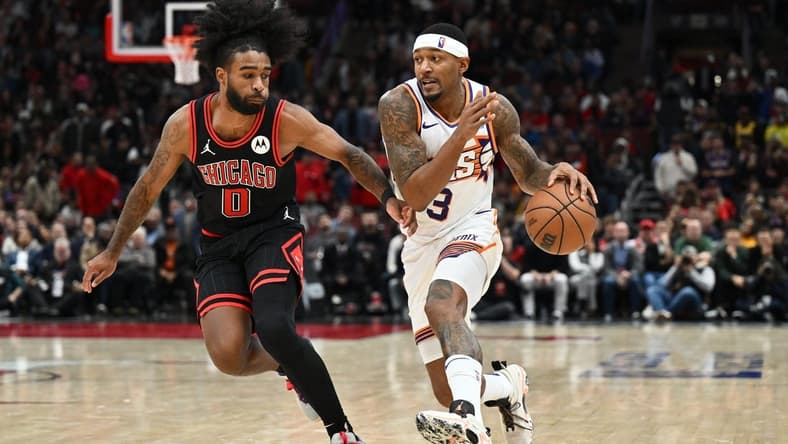 Nov 8, 2023; Chicago, Illinois, USA; Phoenix Suns guard Bradley Beal (3) controls the ball against the Chicago Bulls at United Center. Mandatory Credit: Jamie Sabau-USA TODAY Sports