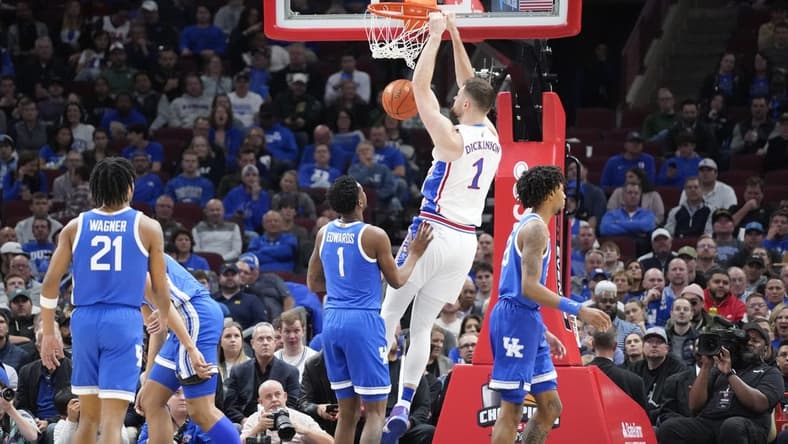 Nov 14, 2023; Chicago, Illinois, USA; Kansas Jayhawks center Hunter Dickinson (1) dunks against the Kentucky Wildcats during the first half at United Center. Mandatory Credit: David Banks-USA TODAY Sports