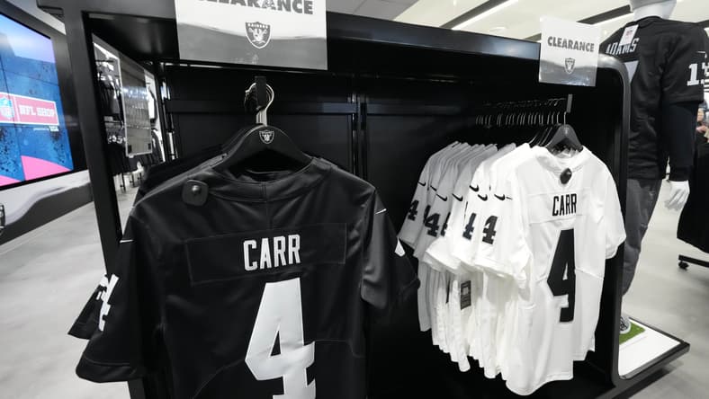 Las Vegas Raiders quarterback Derek Carr