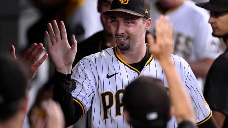 mlb free agents