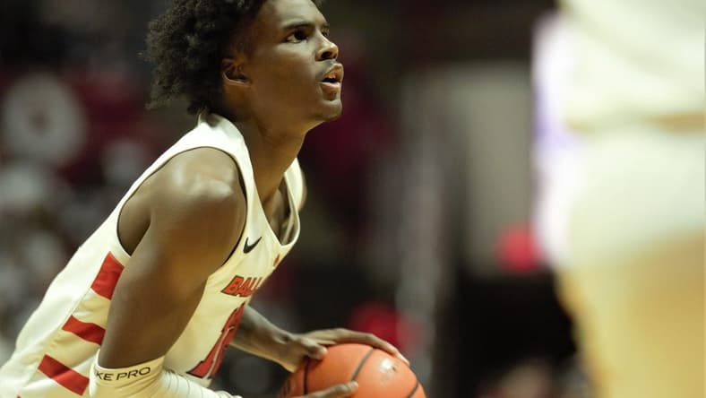 Ball State sophomore guard Jaylin Sellers has the ball during a non-conference game against IU South Bend at Worthen Arena Saturday, Nov. 19, 2022.
Jaylinsellersiusouthbend2