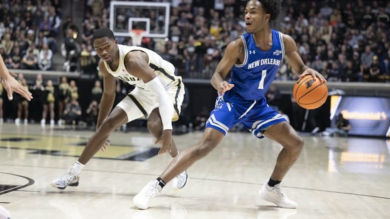 New Orleans Privateers guard Jordan Johnson (1) is a key scoring threat at Ohio State. Mandatory Credit: Marc Lebryk-USA TODAY Sports