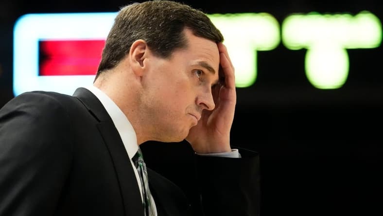 Utah Valley Wolverines head coach Mark Madsen during action against the Grand Canyon Antelopes at GCU Arena.
Syndication Arizona Republic