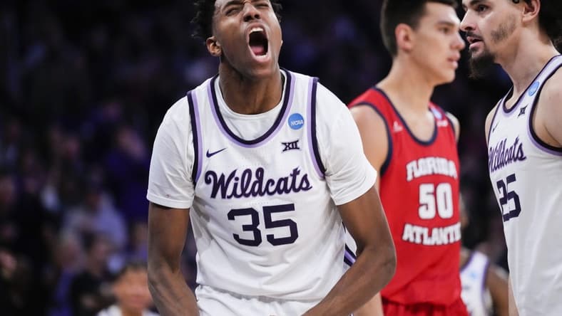 Mar 25, 2023; New York, NY, USA; Kansas State Wildcats forward Nae'Qwan Tomlin (35) reacts during the second half of an NCAA tournament East Regional final against the Florida Atlantic Owls at Madison Square Garden. Mandatory Credit: Robert Deutsch-USA TODAY Sports