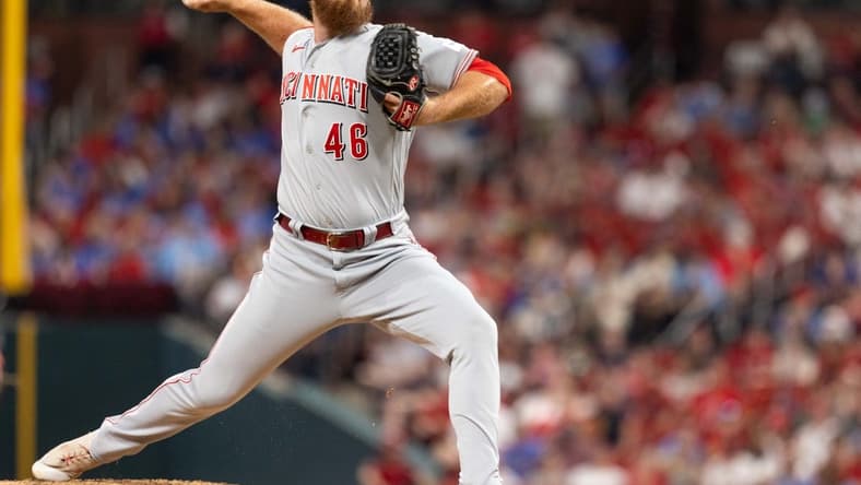 Sep 30, 2023; St. Louis, Missouri, USA; Cincinnati Reds relief pitcher Buck Farmer (46) enters the game in the second inning against the St. Louis Cardinals at Busch Stadium. Mandatory Credit: Zach Dalin-USA TODAY Sports
