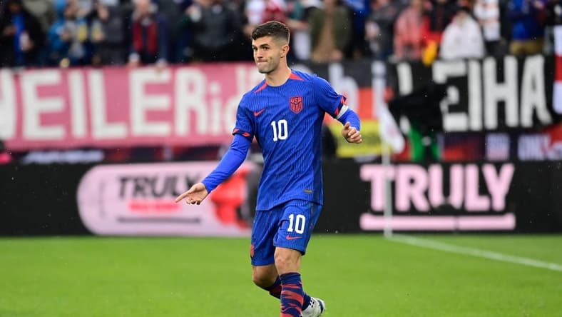 Oct 14, 2023; East Hartford, Connecticut, USA; United States forward Christian Pulisic (10) against the German national team during the second half at Pratt & Whitney Stadium. Mandatory Credit: Eric Canha-USA TODAY Sports