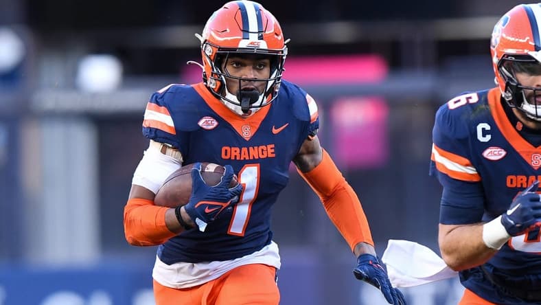 Nov 11, 2023; New York, New York, USA; Syracuse Orange running back LeQuint Allen (1) runs with the ball against the Pittsburgh Panthers during the first half at Yankee Stadium. Mandatory Credit: Dennis Schneidler-USA TODAY Sports