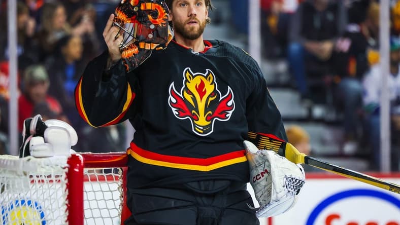 Dec 2, 2023; Calgary, Alberta, CAN; Calgary Flames goaltender Jacob Markstrom (25) during the first period against the Vancouver Canucks at Scotiabank Saddledome. Mandatory Credit: Sergei Belski-USA TODAY Sports