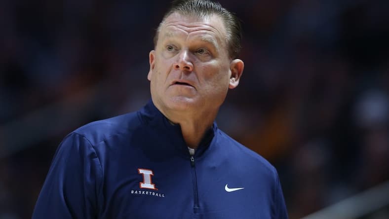 Dec 9, 2023; Knoxville, Tennessee, USA; Illinois Fighting Illini head coach Brad Underwood during the first half against the Tennessee Volunteers at Food City Center at Thompson-Boling Arena. Mandatory Credit: Randy Sartin-USA TODAY Sports