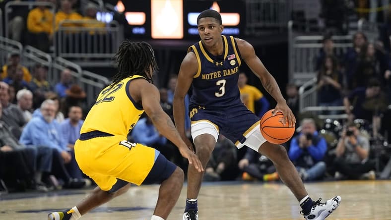 Dec 9, 2023; Milwaukee, Wisconsin, USA; Notre Dame Fighting Irish guard Markus Burton (3) during the game against the Marquette Golden Eagles at Fiserv Forum. Mandatory Credit: Jeff Hanisch-USA TODAY Sports