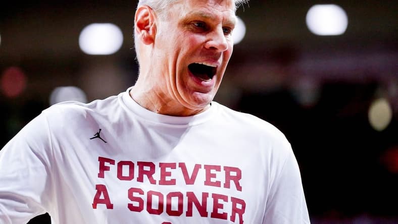 Oklahoma head coach Porter Moser yells to the bench in the first half during an NCAA game between the Oklahoma Sooners and the Central Arknasaw Bears at the Lloyd Noble Center in Norman, Okla., on Thursday, Dec. 28, 2023.