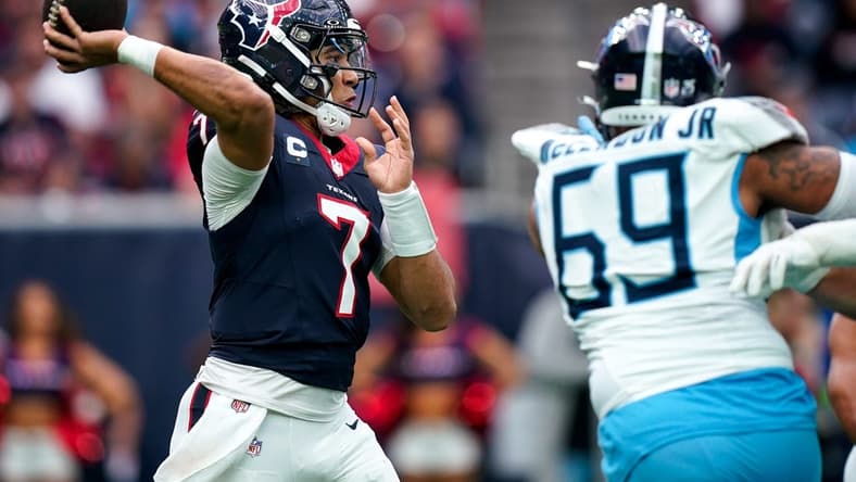 Houston Texans quarterback C.J. Stroud (7) throws the ball against the Tennessee Titans during the second quarter at NRG Stadium in Houston, Texas., Sunday, Dec. 31, 2023.