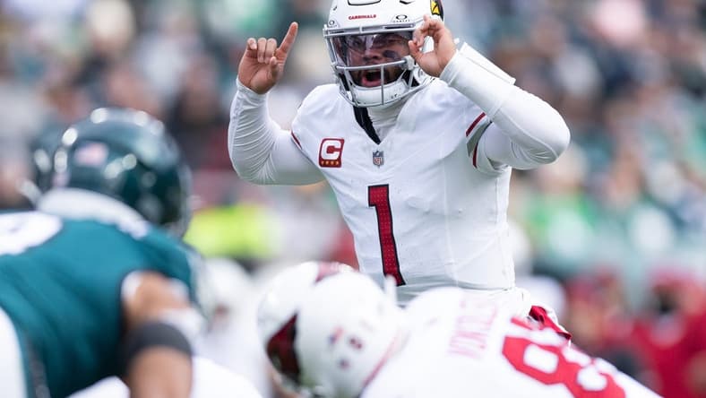Dec 31, 2023; Philadelphia, Pennsylvania, USA; Arizona Cardinals quarterback Kyler Murray (1) calls a play at the line of scrimmage against the Philadelphia Eagles during the third quarter at Lincoln Financial Field. Mandatory Credit: Bill Streicher-USA TODAY Sports