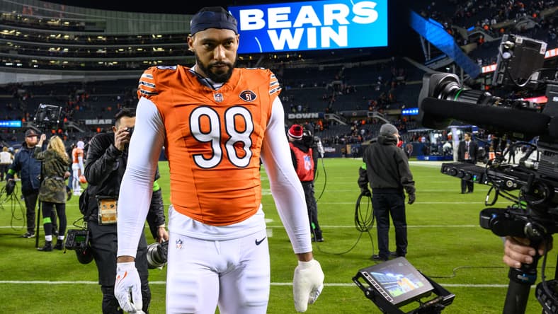 Chicago Bears' Montez Sweat