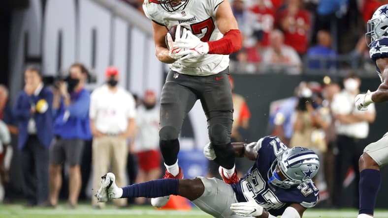 Rob Gronkowski Dallas cowboys