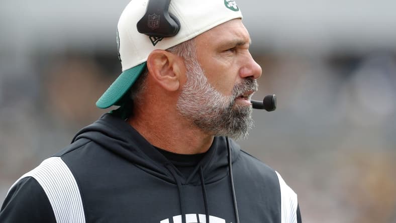 Oct 2, 2022; Pittsburgh, Pennsylvania, USA; New York Jets defensive coordinator Jeff Ulbrich on the sidelines against the Pittsburgh Steelers during the second quarter at Acrisure Stadium. Mandatory Credit: Charles LeClaire-USA TODAY Sports