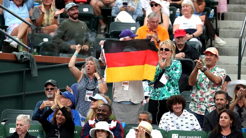 Fans cheer during the Alexander Zverev and Daniil Medvedev match during the BNP Paribas Open in Indian Wells, Calif., on Tuesday, March 14, 2023.
Bnp Paribas Open 2023 Daniil Medvedev Vs Zverev5534