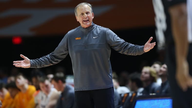 Jan 6, 2024; Knoxville, Tennessee, USA; Tennessee Volunteers head coach Rick Barnes speaks with an official during the second half against the Mississippi Rebels at Thompson-Boling Arena at Food City Center. Mandatory Credit: Randy Sartin-USA TODAY Sports