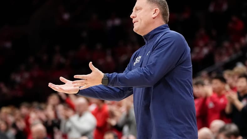 Jan 20, 2024; Columbus, Ohio, USA; Penn State Nittany Lions head coach Mike Rhoades talks to his team during the NCAA men   s basketball game against the Ohio State Buckeyes at Value City Arena.