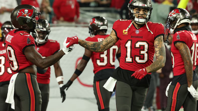 Mike Evans