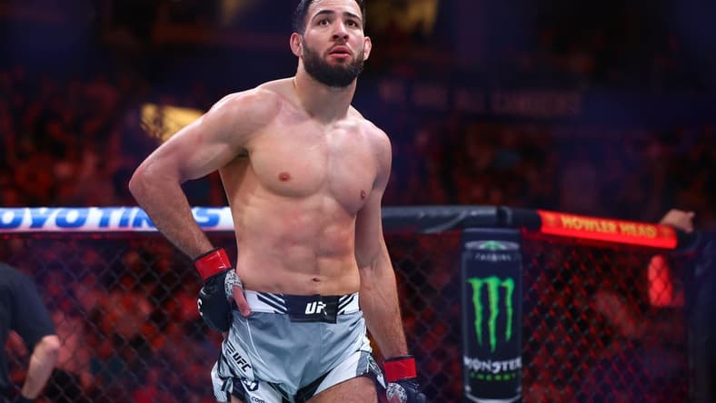 Jun 10, 2023; Vancouver, BC, Canada; Nassourdine Imavov reacts after the match against Chris Curtis is declared no contest for unintentional head class during UFC 289 at Rogers Arena. Mandatory Credit: Sergei Belski-USA TODAY Sports