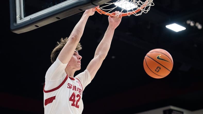 Jan 18, 2024; Stanford, California, USA; Stanford Cardinal forward Maxime Raynaud (42) dunks the ball against the Washington State Cougars during the second half at Maples Pavilion. Mandatory Credit: Robert Edwards-USA TODAY Sports