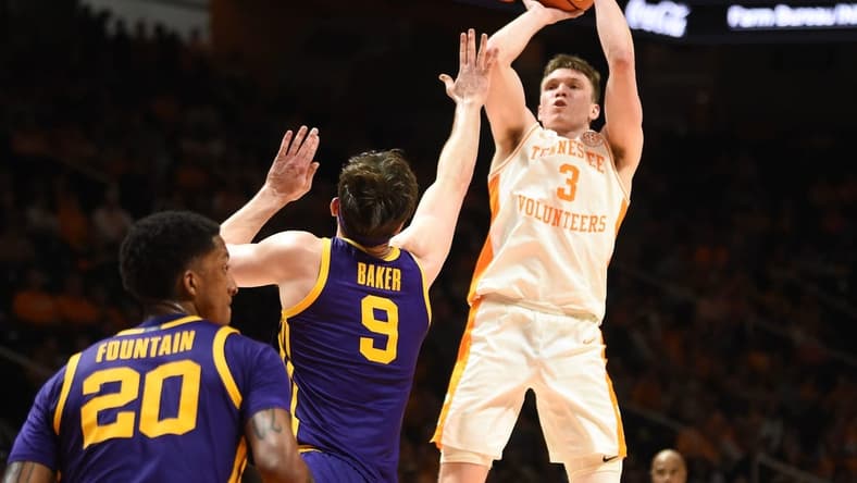 Tennessee's Dalton Knecht (3) with the jump shot over LSU's Will Baker (9) during an NCAA college basketball game on Wednesday, February 7, 2024 in Knoxville, Tenn.