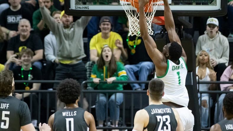Oregon center N'Faly Dante dunks the ball as the Oregon Ducks host the Washington State Cougars Saturday Feb. 10, 2024 at Matthew Knight Arena in Eugene, Ore.