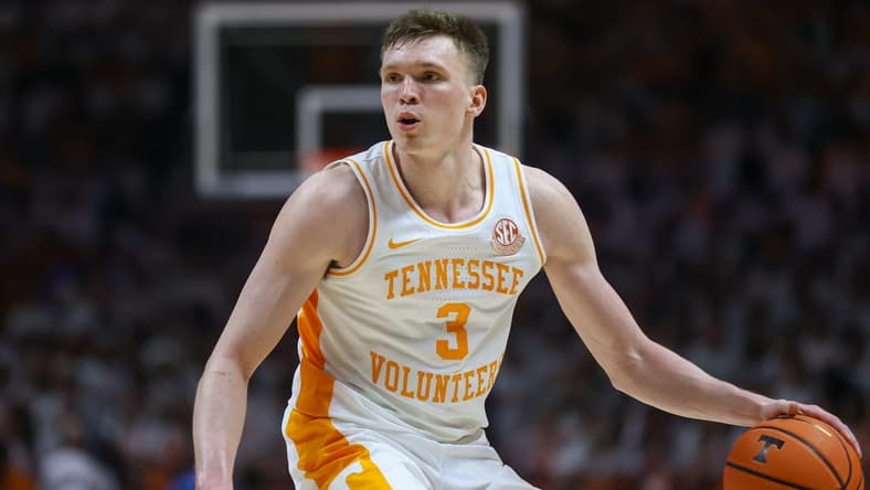 Feb 24, 2024; Knoxville, Tennessee, USA; Tennessee Volunteers guard Dalton Knecht (3) brings the ball up court against the Texas A&M Aggies during the second half at Thompson-Boling Arena at Food City Center. Mandatory Credit: Randy Sartin-USA TODAY Sports