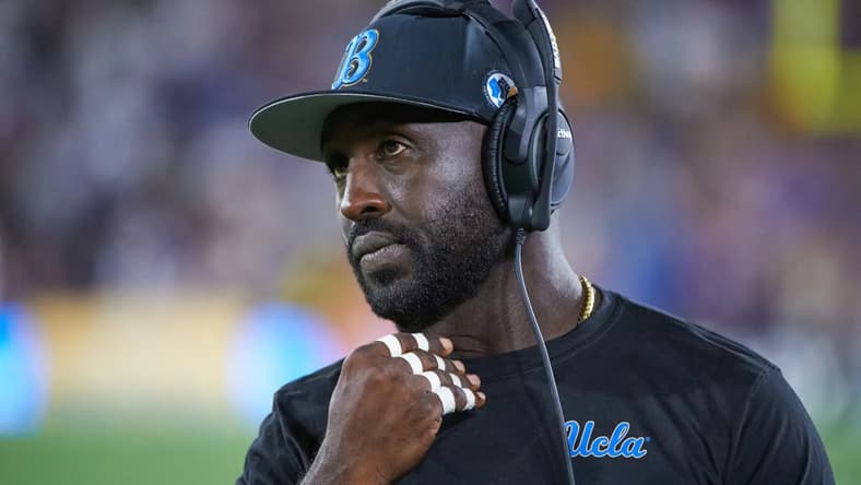 Las Vegas Raiders DeShaun Foster