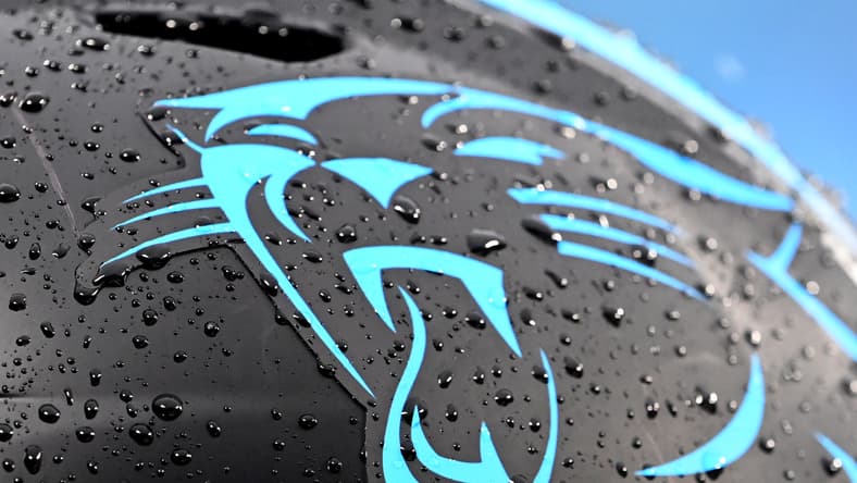 Carolina Panthers, Brian Burns